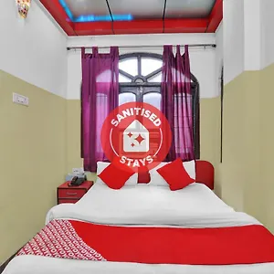 https://oyo-82407-k-shree-guest-house.hotels-varanasi.com