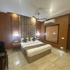 https://hotel-destination.shimlahotels.net