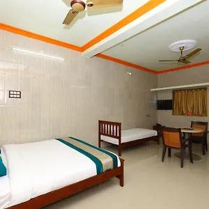 https://oyo-9992-panoramic-sea-resort.hotels-alappuzha.com